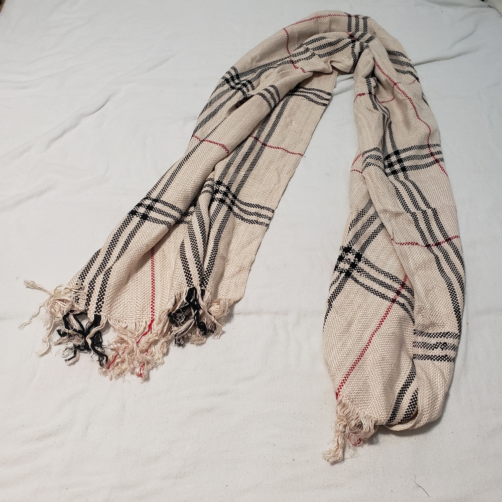 Checkered beige red black scarf